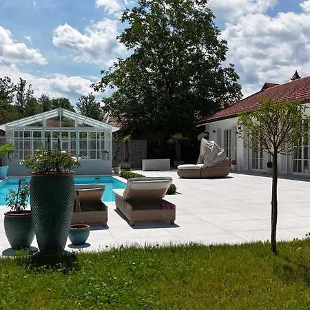 아파트 Luxus Mit Pool Im Chiemgau 시그스도프